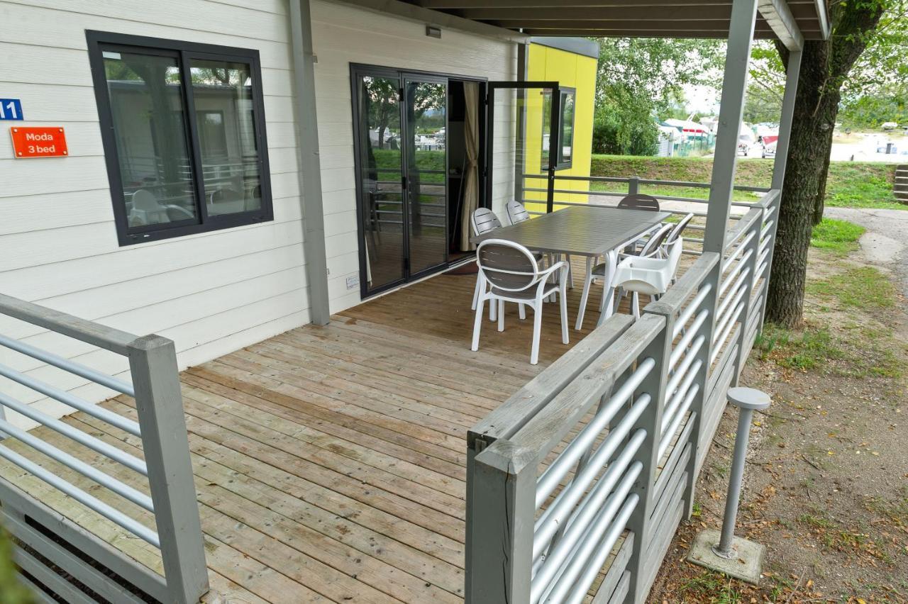 Mobile Homes Solaris Vacanceselect Шибеник Екстер'єр фото