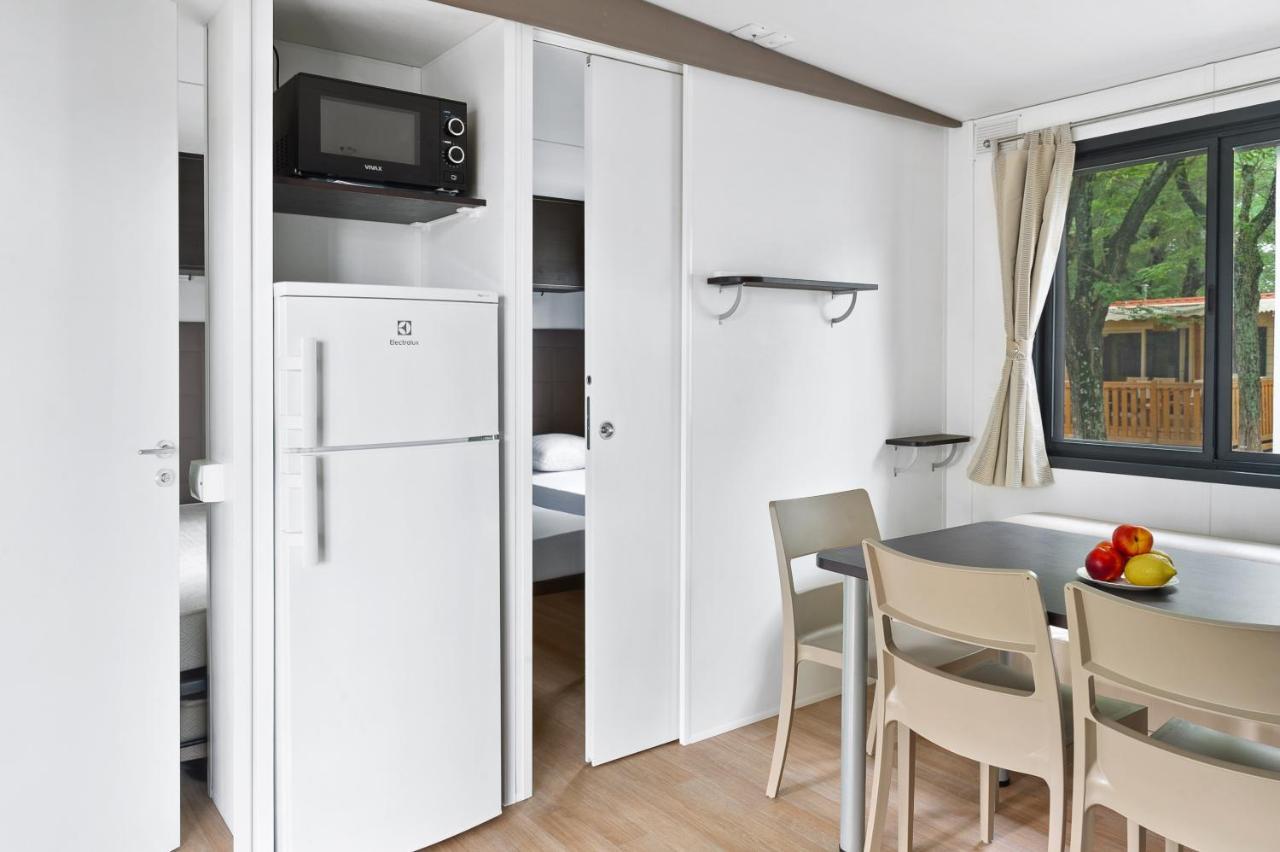 Mobile Homes Solaris Vacanceselect Шибеник Екстер'єр фото