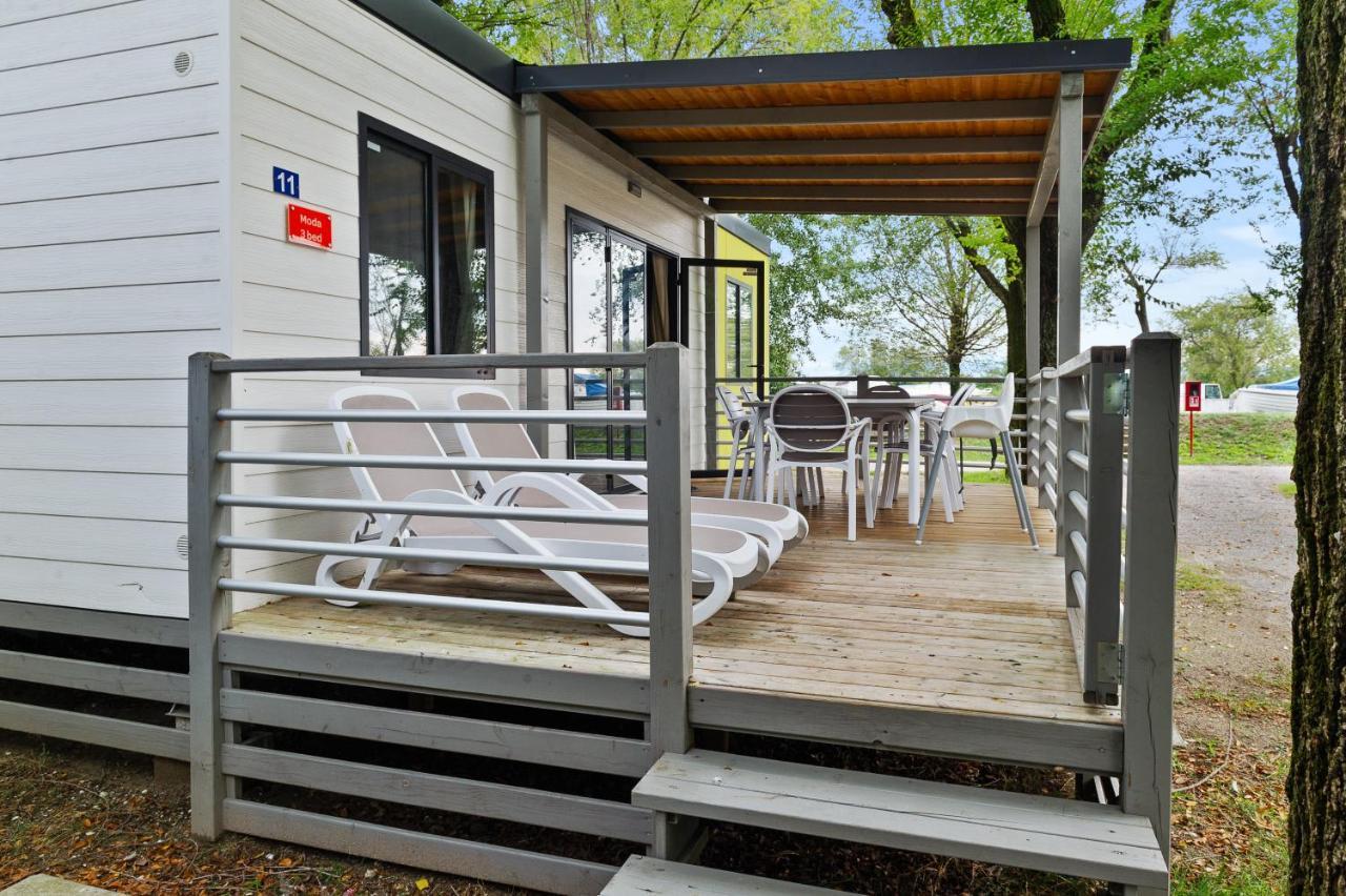 Mobile Homes Solaris Vacanceselect Шибеник Екстер'єр фото